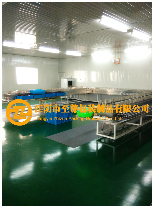 UV噴涂電鍍生產(chǎn)車間